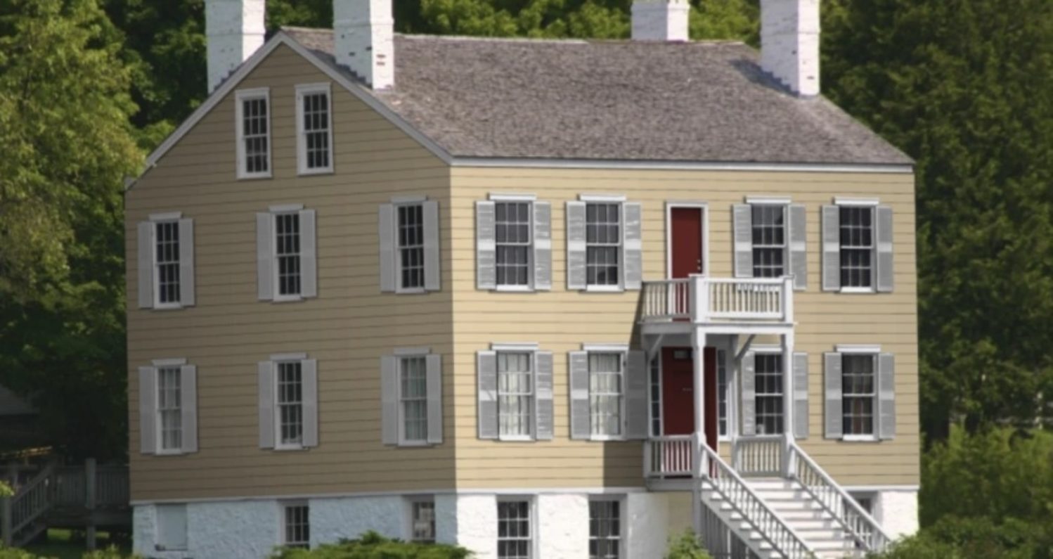 Siding Around a Chimney Best Materials & Tips Allura USA