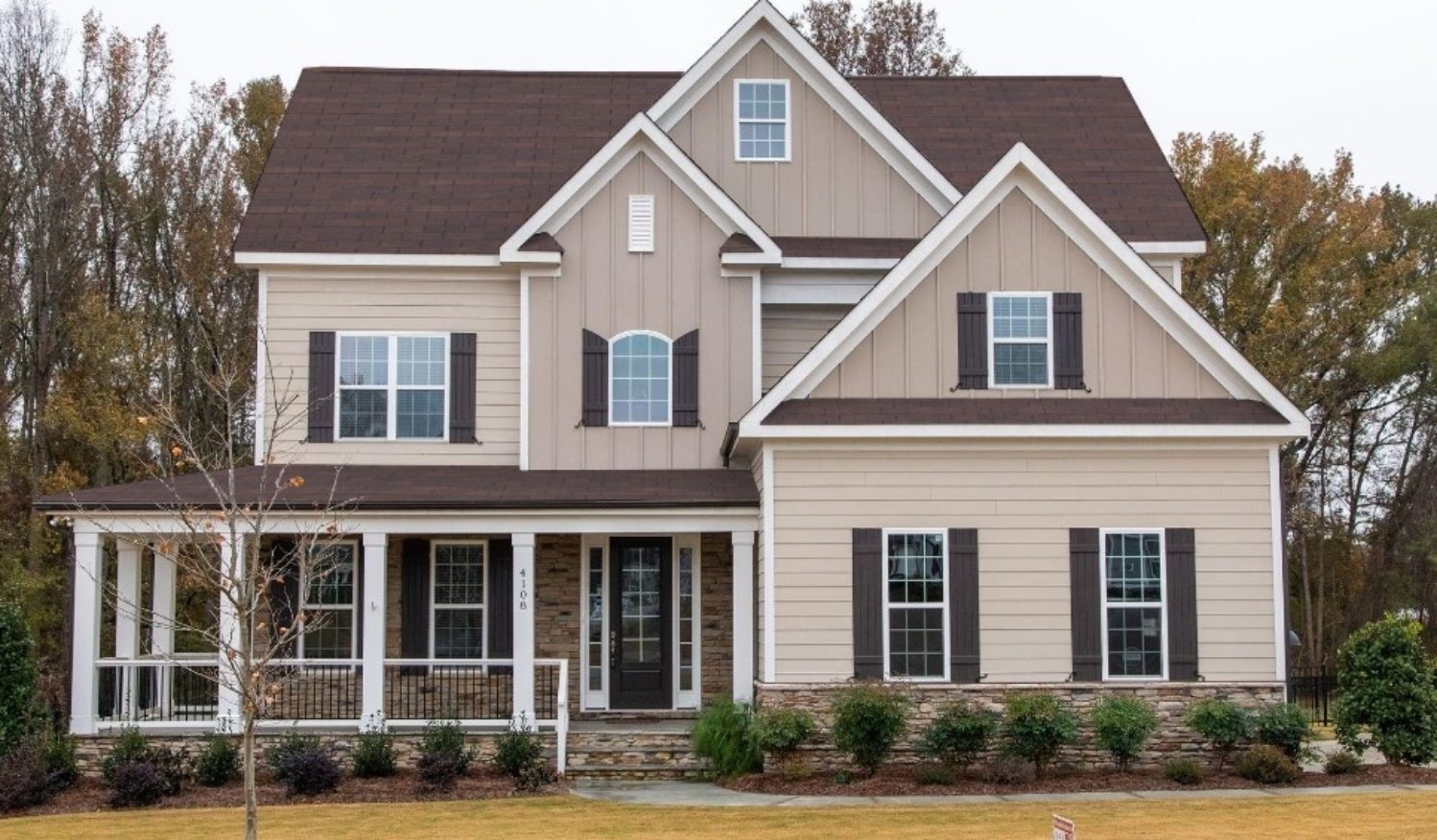 What Color Siding Goes with Weathered Wood Shingles? Allura USA