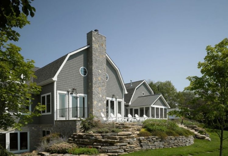 Install Siding Around a Chimney 1