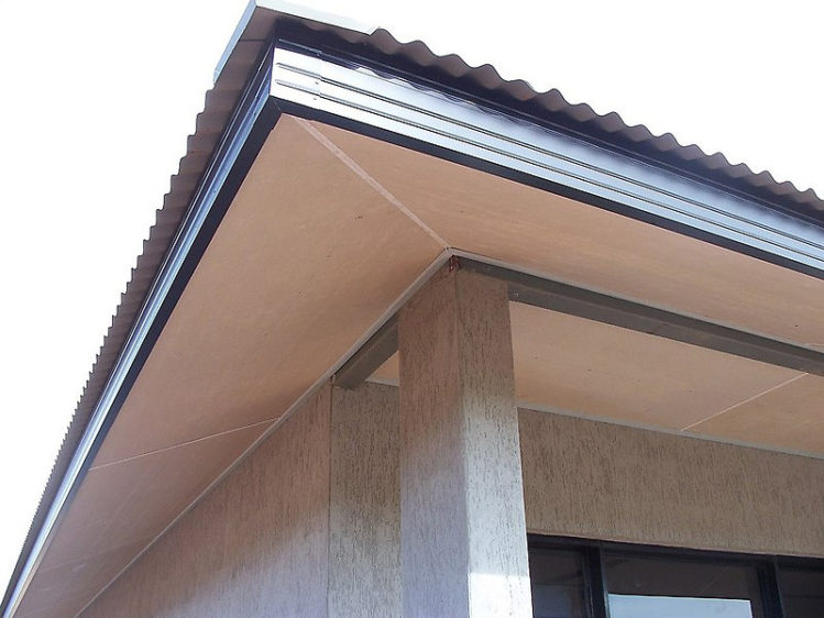 Angled Soffit Best Practices for Replacement Installation