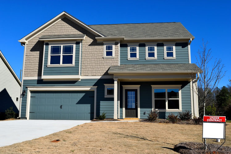 7 Greyish Blue Siding Home Design Ideas | Allura USA